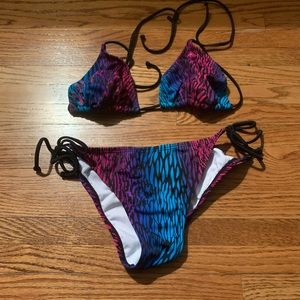 BillaBong bikini brand new sample sale